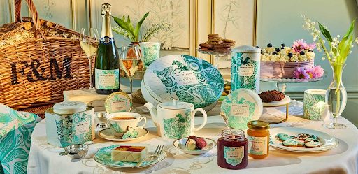 Queen’s Platinum Diamond Jubilee Queen’s Platinum Diamond Jubilee